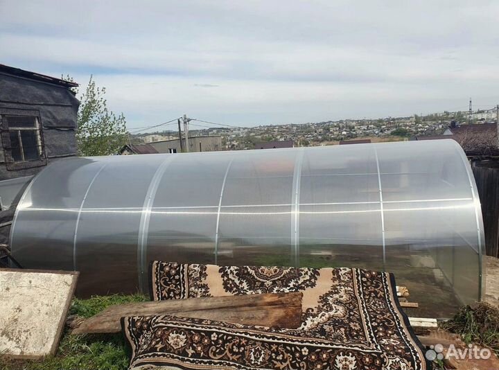 Теплица из поликарбоната