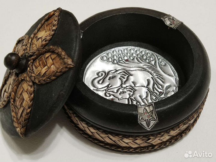 Пепельница из Индии