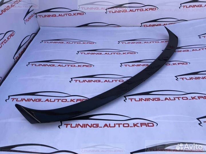 Спойлер на багажник Toyota Camry 70 L3239