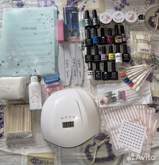 Набор для начинающего мастера маникюра