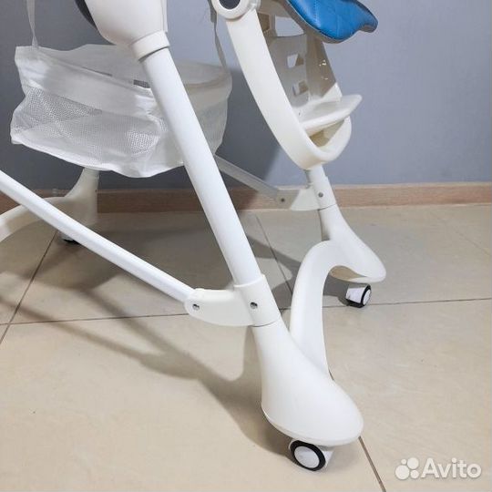 Стульчик для кормления люксмом