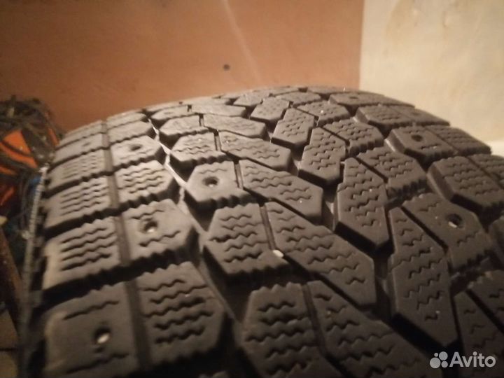 Yokohama Ice Guard F700S 205/55 R15