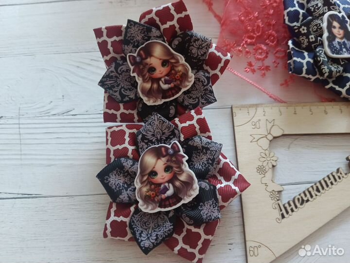 Бантик в школу на резинке