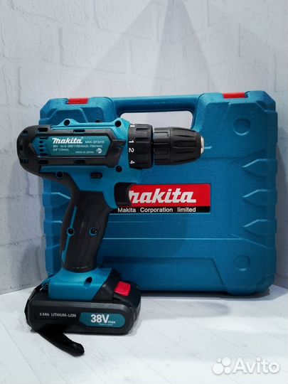 Шуруповерт Makita 38V с набором