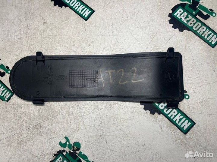 Крышка блока предохранителей Ford Explorer U625