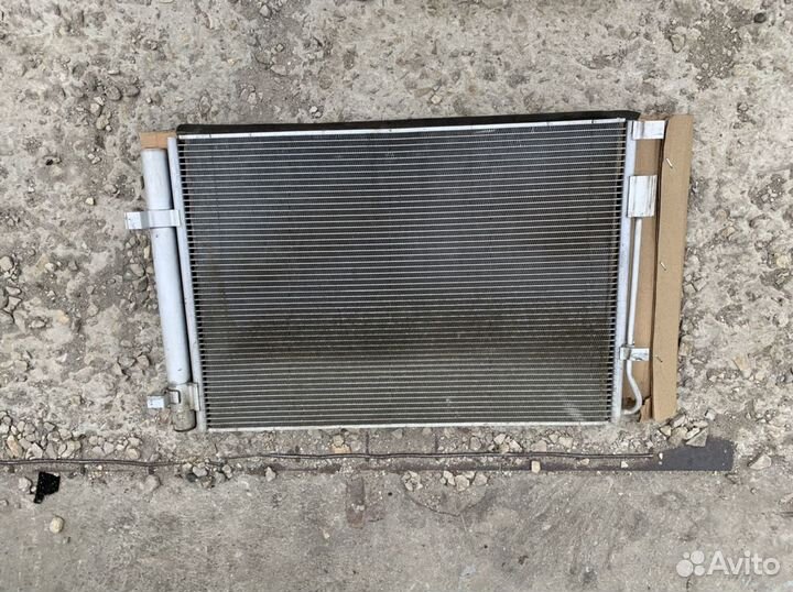 Радиатор кондиционера Kia Rio 4