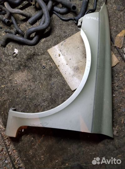 Крылья передние рено лагуна-2