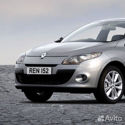 Бампер передний в цвет Renault Megane 3