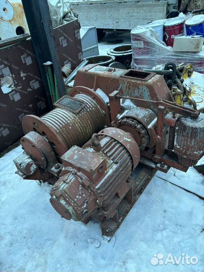 Лебедка с редуктором