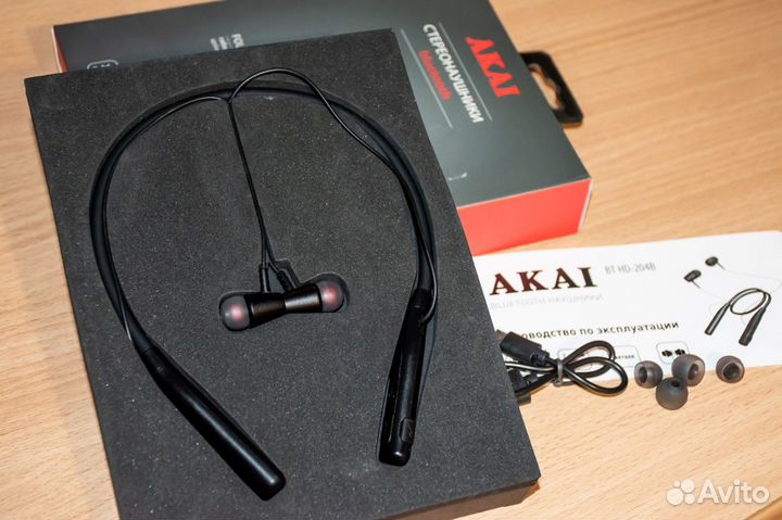 Беспроводные наушники akai HD-204