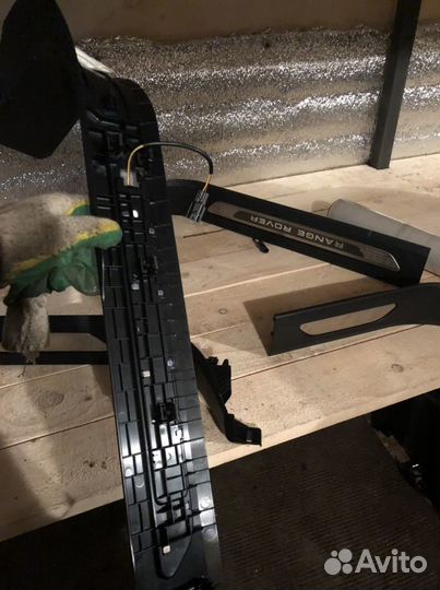 Накладки порогов с подсветкой Range Rover Evoque