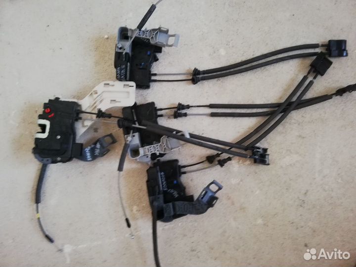 Дверные замки Hyundai sonata 6