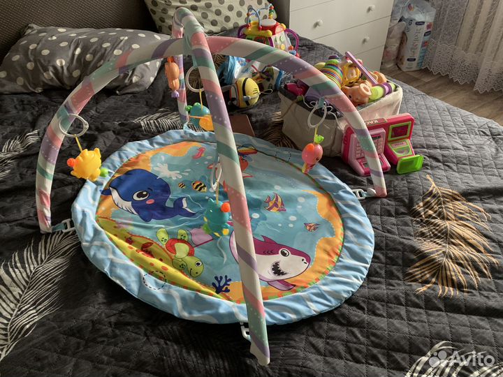 Развивающий коврик