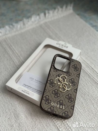 Чехол на iPhone 14 pro guess оригинал