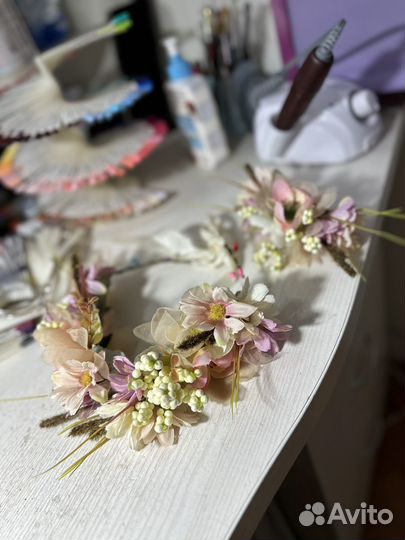 Венок на голову из цветов