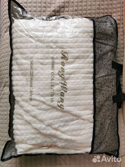 Плед (бронь) покрывало 220 240 новый