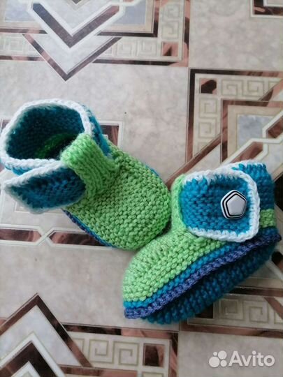 Детские вязанные вещи ручной работы
