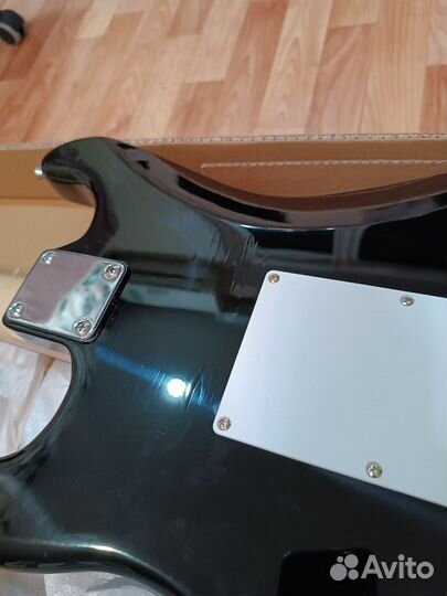 Электрогитара