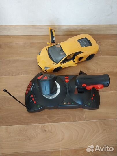 Машина на пульте управления