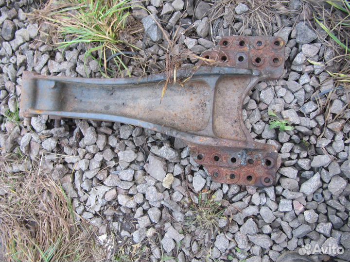 Кронштейн реактивной тяги Iveco Stralis