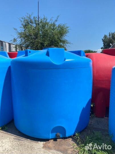 Пластиковый резервуар для воды и кас (жку и сзр)