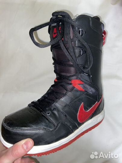 Сноубордические ботинки Nike Vapen
