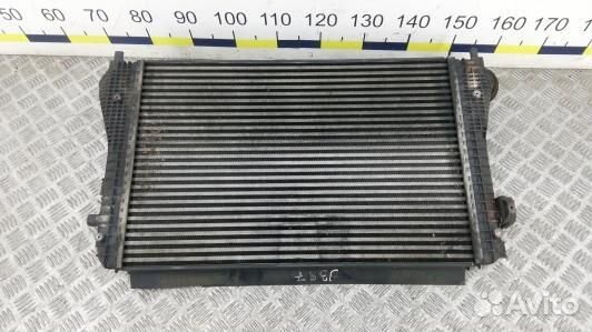 Радиатор интеркуллера volkswagen passat B6 (93S07K