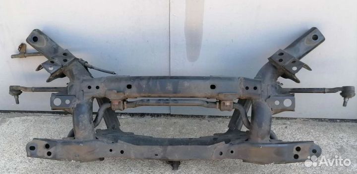 Подрамник задний Toyota RAV4 2015г