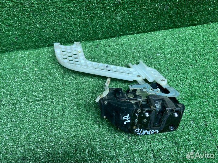 Замок двери задний правый Kia Cerato 1