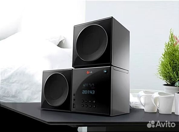 LG Micro HiFi System 20W USB/MP3/CD/CD-R/RW/FM/AUX