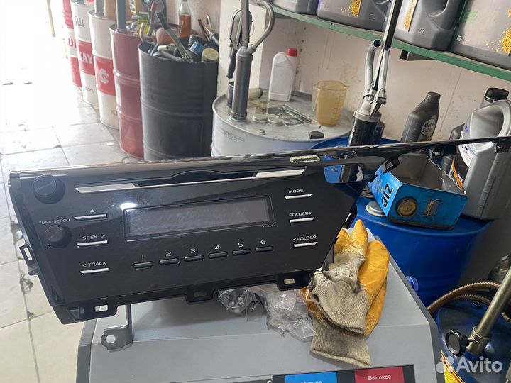 Штатная магнитола Toyota camry v70