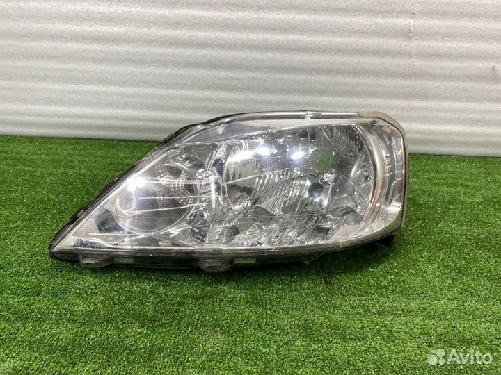 Фара галоген передняя левая Renault Logan седан