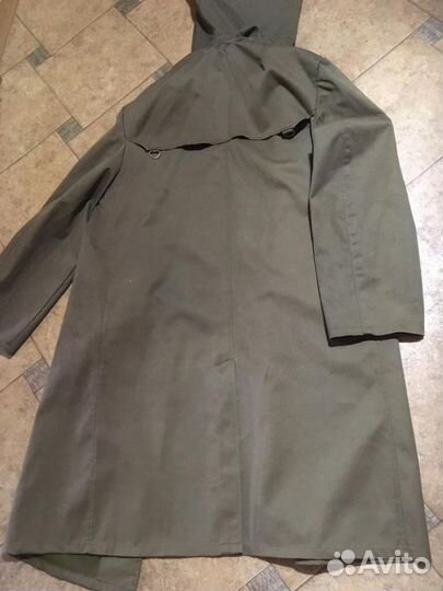 Плащ прорезиненный