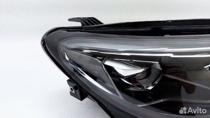 Б/У Б/У Фара светодиодная Состояние отличное