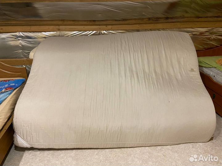 Матрасы топер 160х200 бу