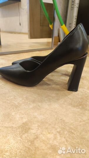 Туфли женские 38 размер черные