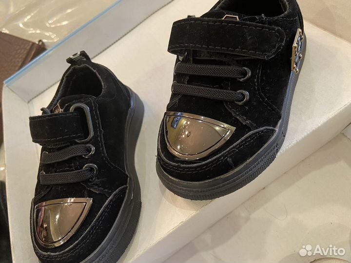 Детская обувь в хорошем состоянии 21 размеры