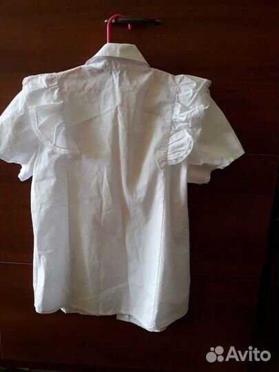 Блузка белая новая,раз.36