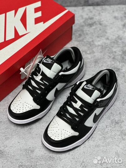 Кроссовки Nike Dunk Low Retro Black White