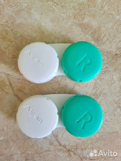 Контейнер для линз