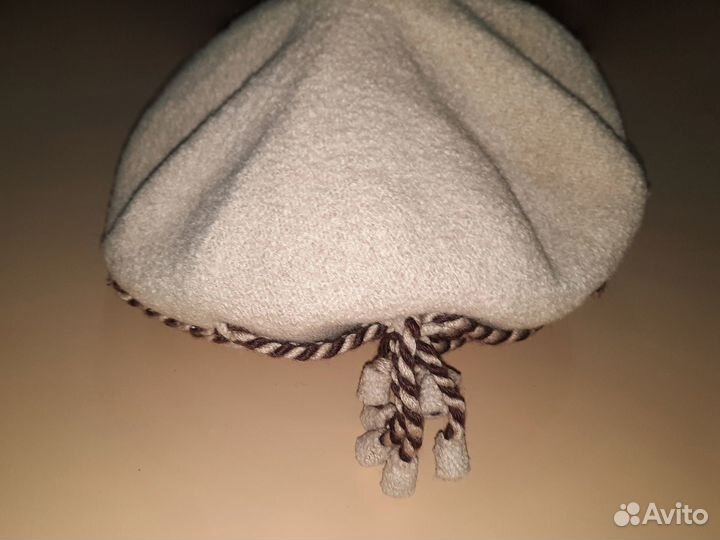 Берет женский