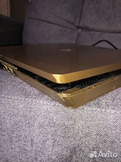 Игровая приставка PS4 Slim Gold Edition 500гб