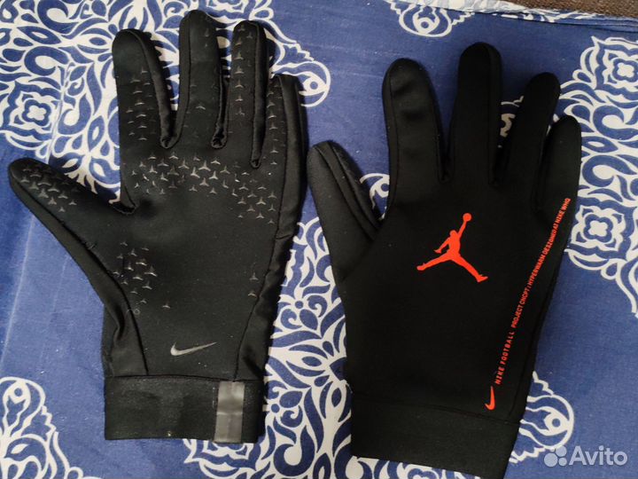 Перчатки Nike х Jordan футбольные/для зала