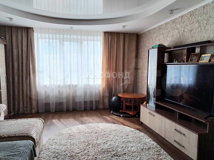 2-к. квартира, 58 м², 5/10 эт.