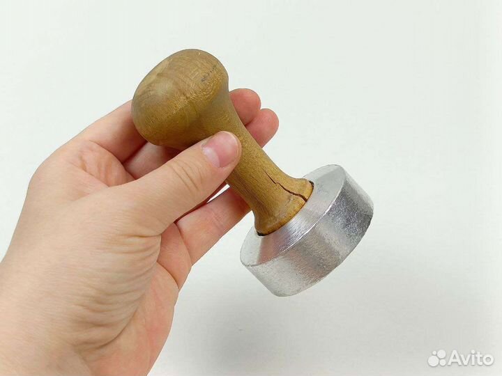 Темпер с деревянной ручкой