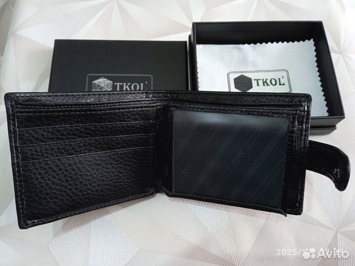 Портмоне мужское черного цвета