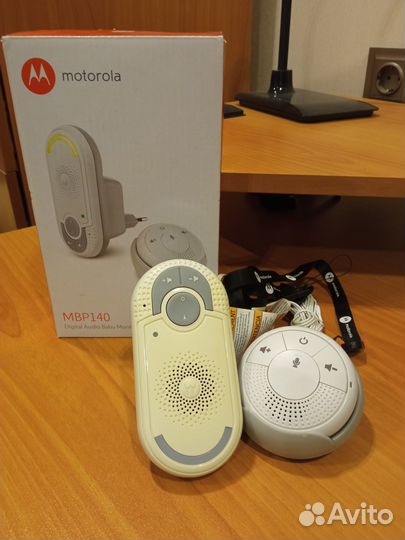 Радионяня Motorola MBR 140