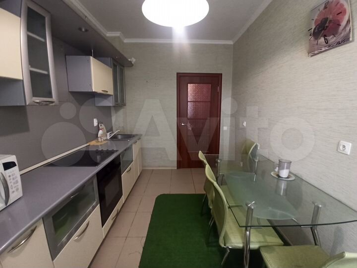 1-к. квартира, 42 м², 7/10 эт.