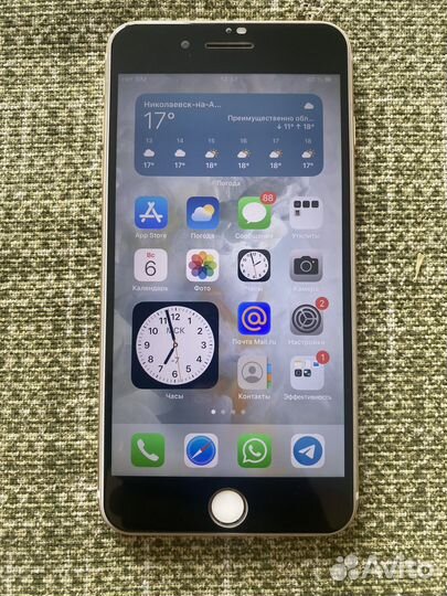 Телефон iPhone 7 plus 128 gb