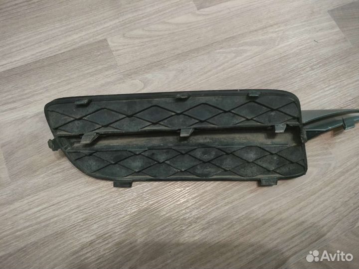 Решетка на бампер BMW правая